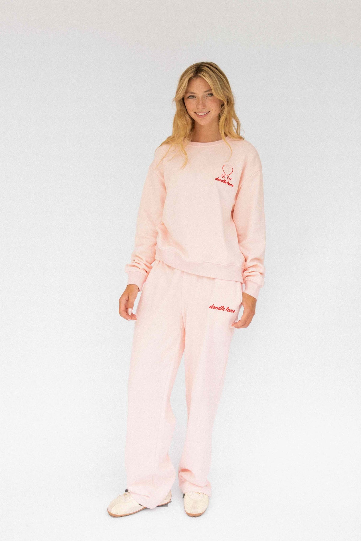 Signature Crewneck Straight Pant Set